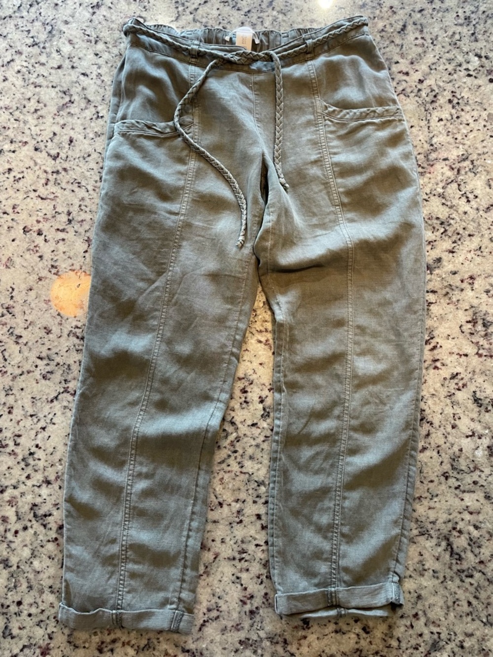 C&C California Olive Drawstring Cropped Jogger Pants